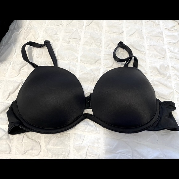 Victoria’s Secret Wear Everywhere Super Push Up Bra - Picture 1 of 4
